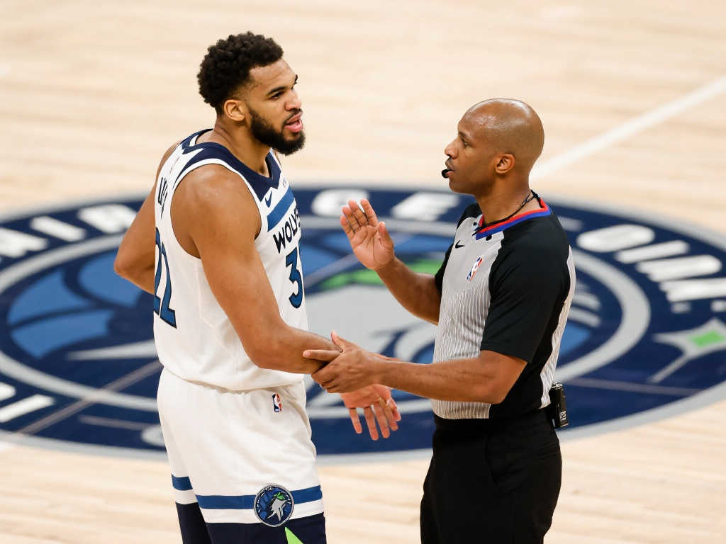 戰術智慧和 戰術智慧和