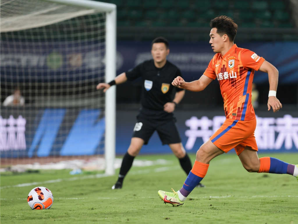 例如武磊曾 例如武磊曾