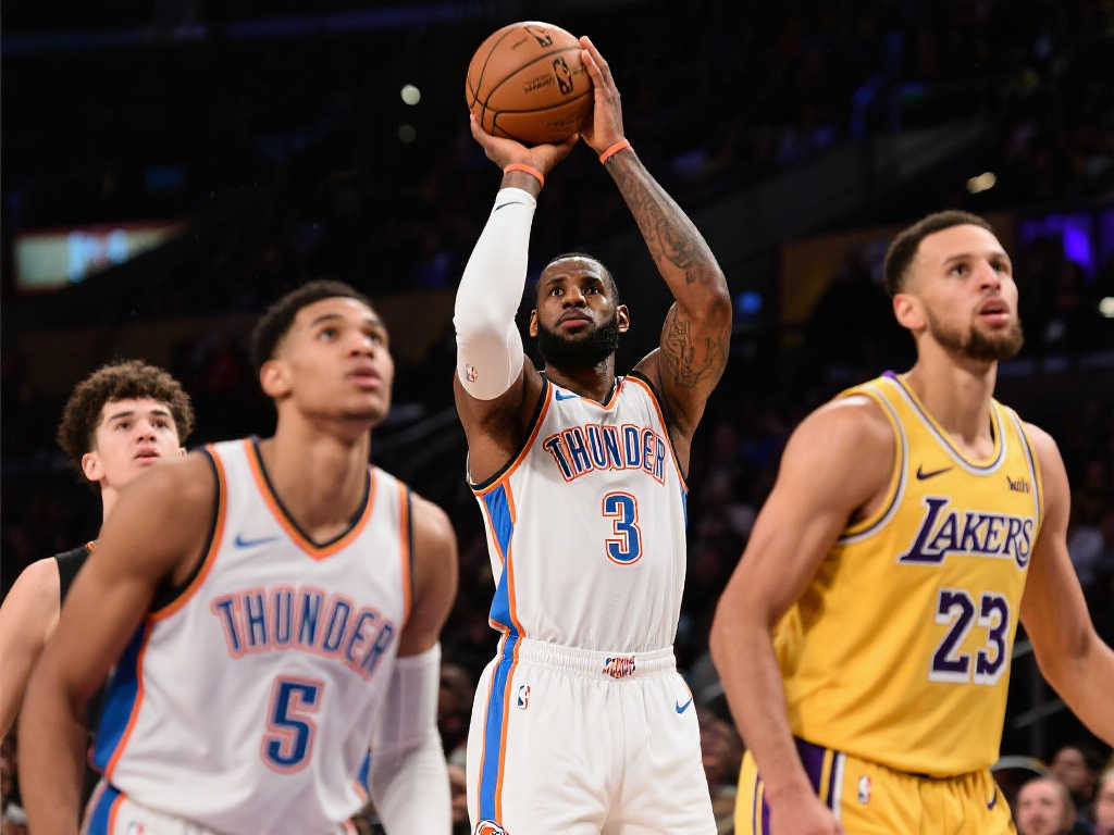 斥巨资引入 斥巨资引入